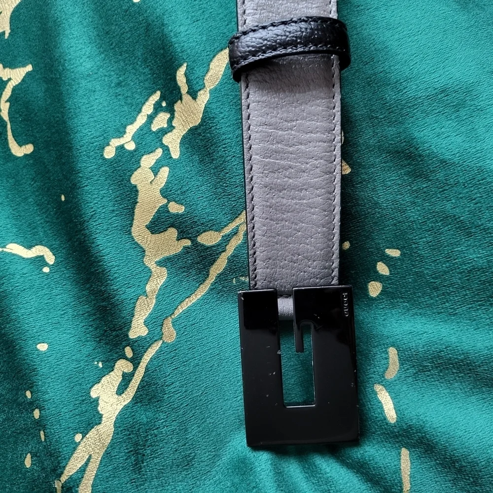 Gucci Black and Gray Leather Belt